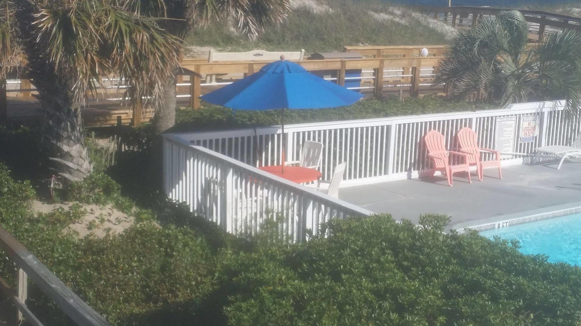 Seawitch Motel Carolina Beach Exteriör bild